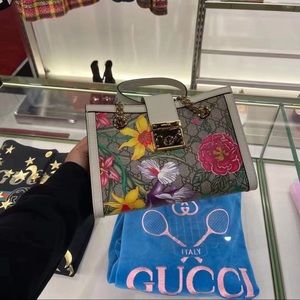 GUCCI  Monogram Flora Small Padlock Tote